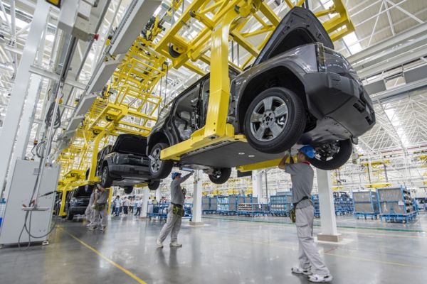 Ganancias industriales en China afectadas por precios globales