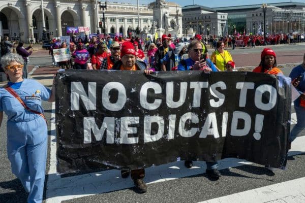 Medicaid ha estado relativamente ausente de las carreras federales durante mucho tiempo