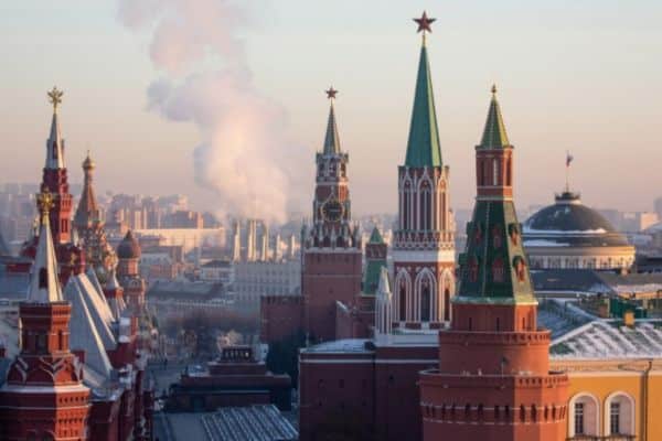 Ministerio de Finanzas anuncia el aumento del IVA en Rusia para 2026