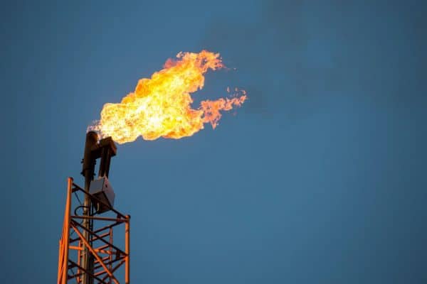 Precios del petróleo en alza tras la invasión rusa en Ucrania